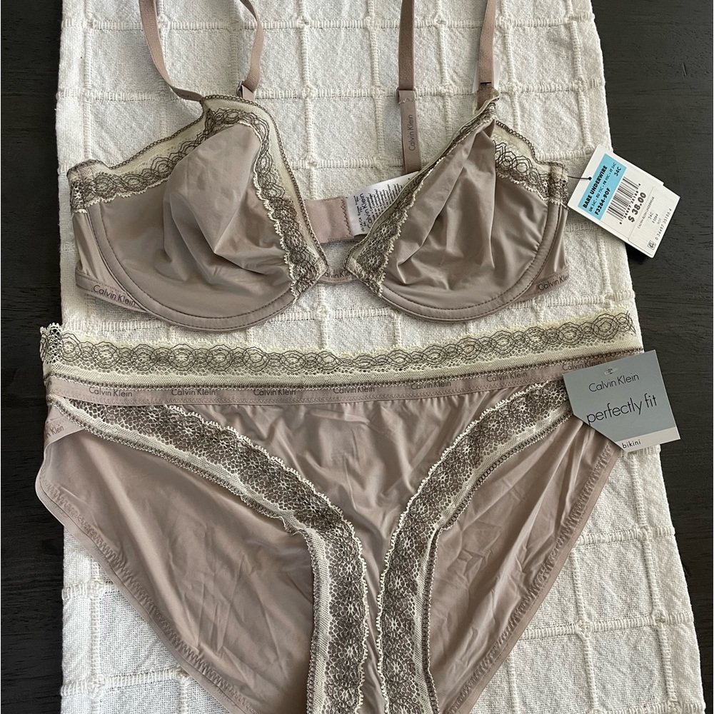Bra & Panties set NEW
